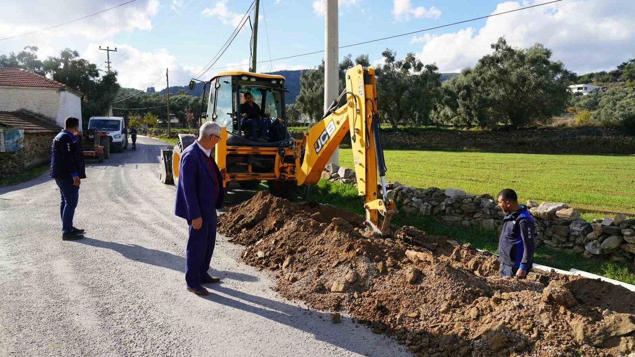 YATAĞAN BENCİK MAHALLESİ’NDEKİ İÇME SUYU HATTI YENİLENİYOR