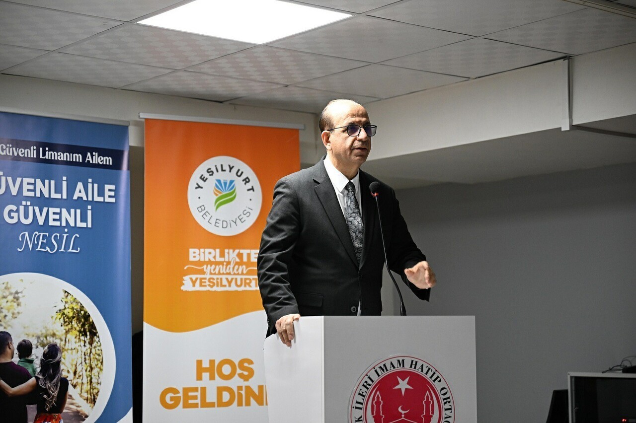 YEŞİLYURT BELEDİYESİ KADIN VE AİLE HİZMETLERİ MÜDÜRLÜĞÜNÜN ‘2025 AİLE YILI’ KAPSAMINDA OKULLARDA...