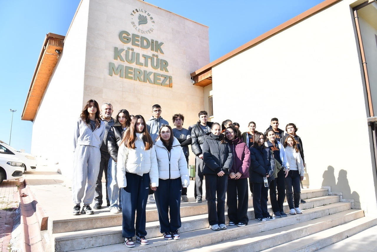 YEŞİLYURT BELEDİYESİ SOSYAL HİZMETLER MÜDÜRLÜĞÜ TARAFINDAN HAYATA GEÇİRİLEN ‘İYİLİK ELÇİSİ’...