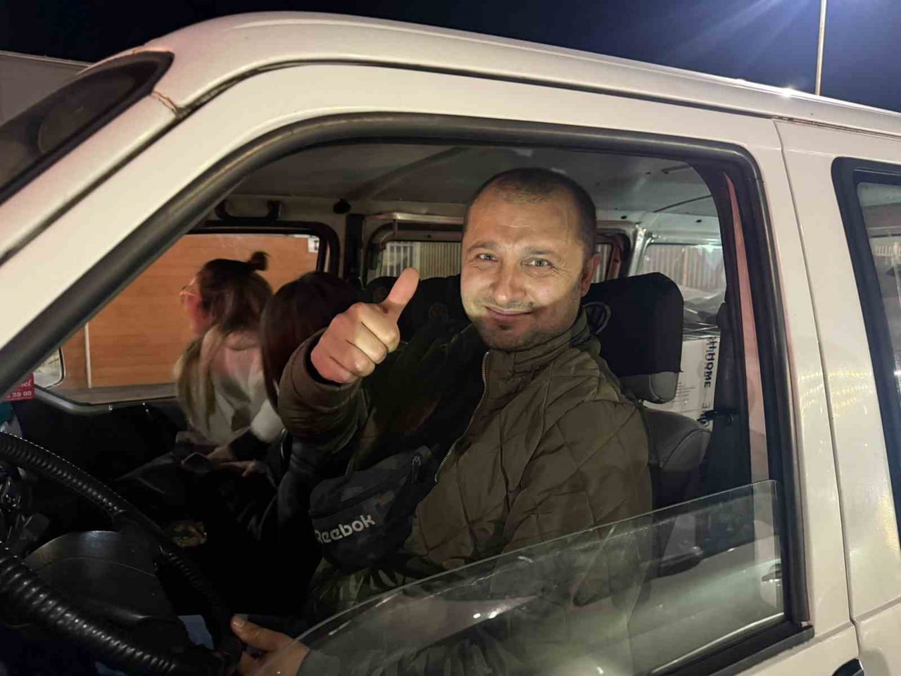 YILBAŞI ALIŞVERİŞİNİ EDİRNE’DE YAPAN BULGARİSTAN VATANDAŞLARI, DÖNÜŞTE SINIR KAPILARINDA YOĞUNLUK...