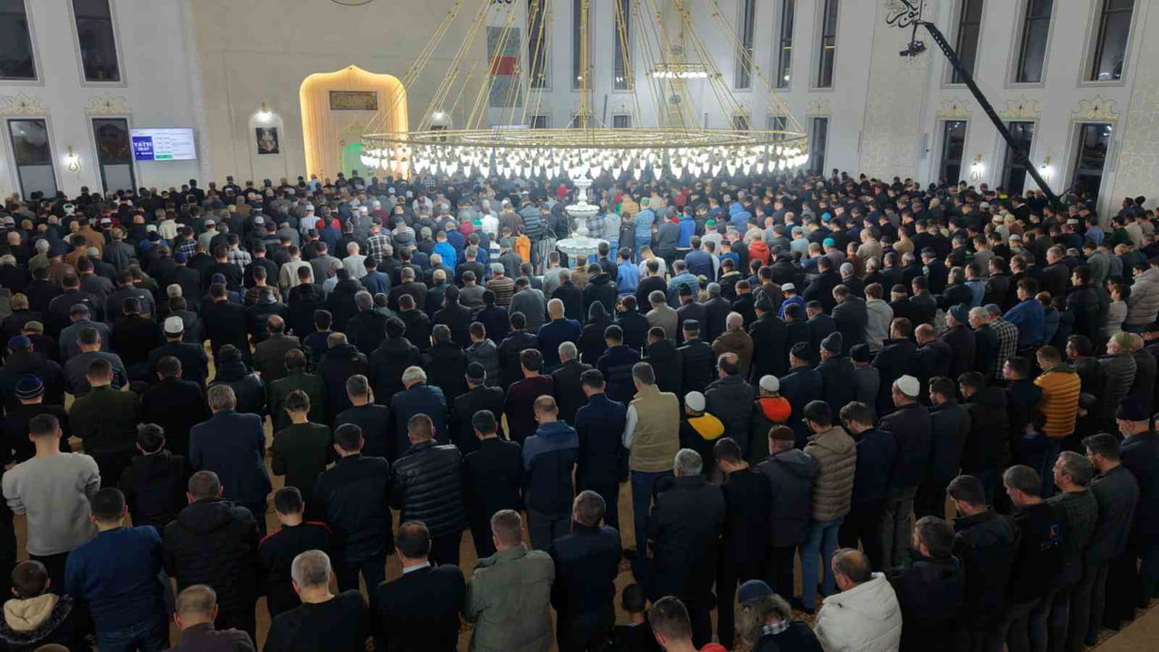 YILDIZ KARDEŞLER CAMİİ HATİCE-TİMUR ATABEK KUR’AN KURSU, GENÇLİK MERKEZİ VE TAZİYE EVİ, REGAİB...