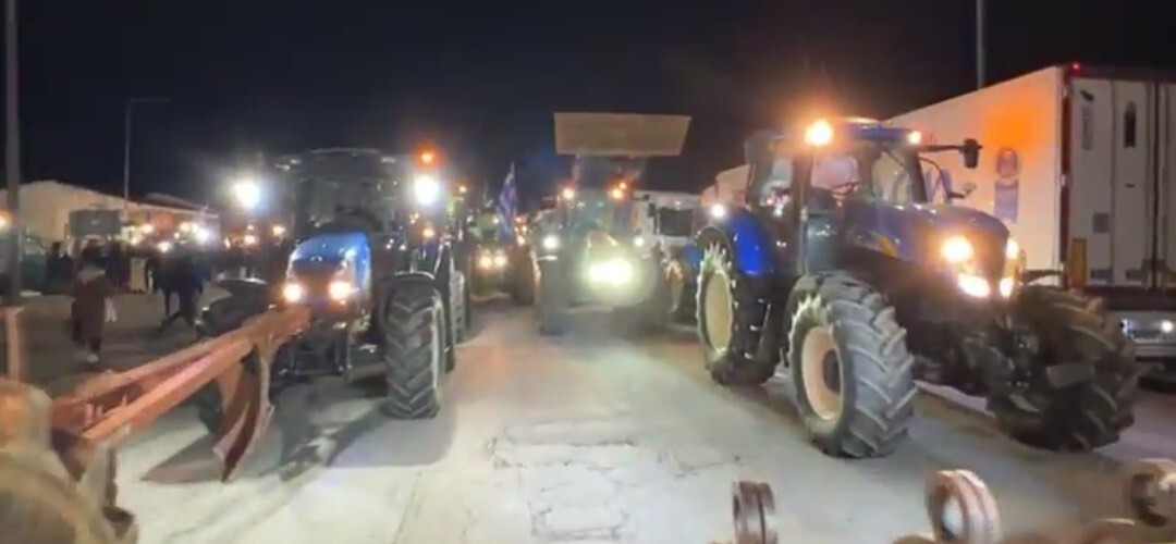 YUNANİSTAN’DA ÇİFTÇİLERİN HÜKÜMETİN TARIM POLİTİKALARINA, ARTAN ÜRETİM MALİYETLERİNE VE DÜŞÜK ALIM...