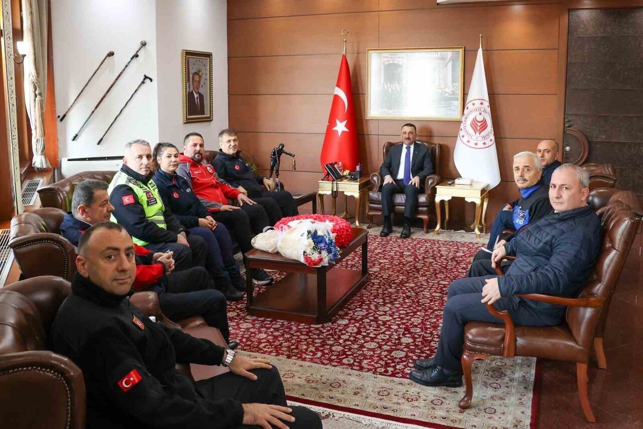 ZONGULDAK VALİSİ OSMAN HACIBEKTAŞOĞLU, AFET VE ACİL DURUM YÖNETİMİ BAŞKANLIĞI’NIN (AFAD) 16....