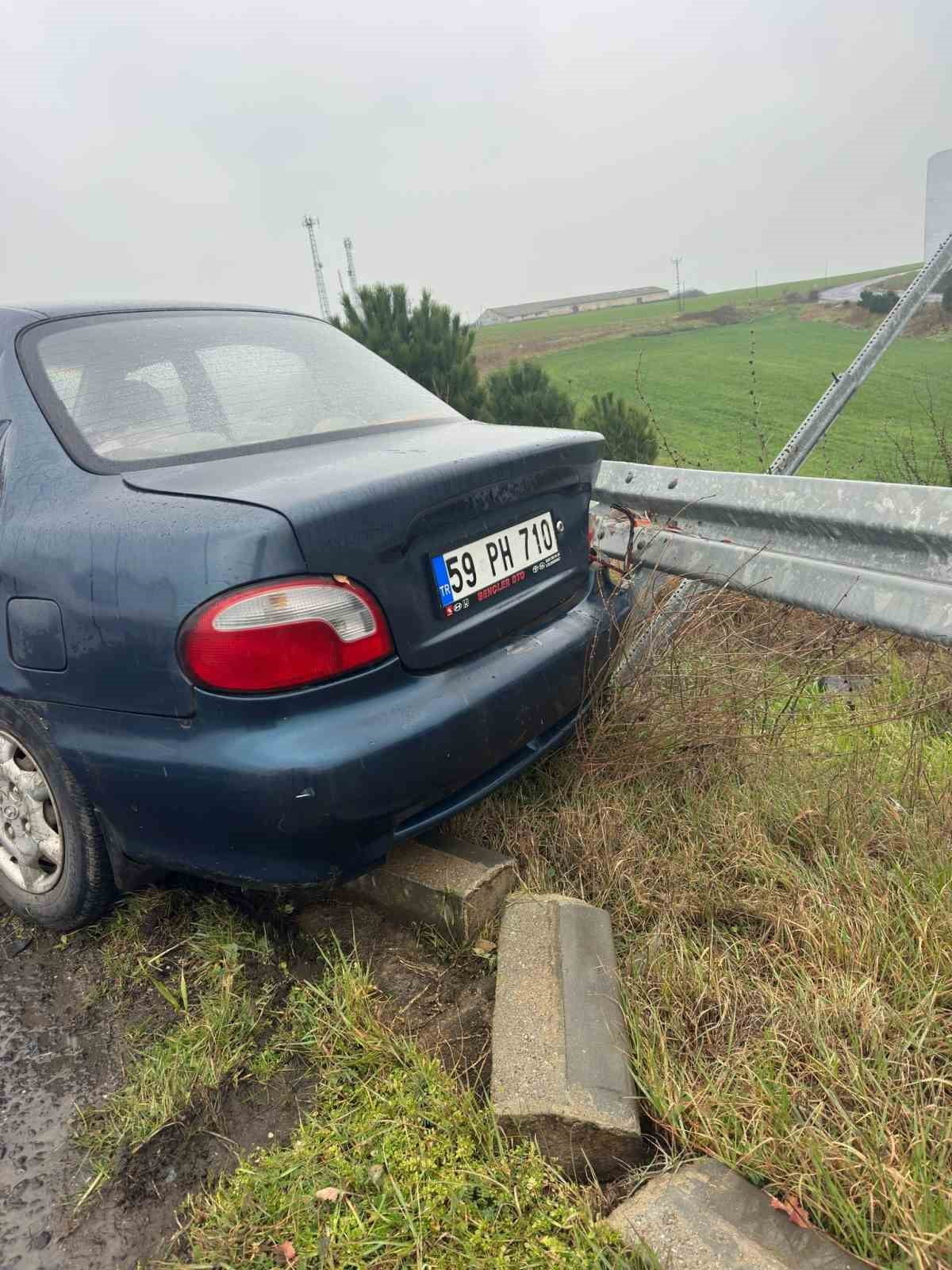 1 KİŞİ YARALANIRKEN, ARAÇLARDA MADDİ HASAR OLUŞTU.