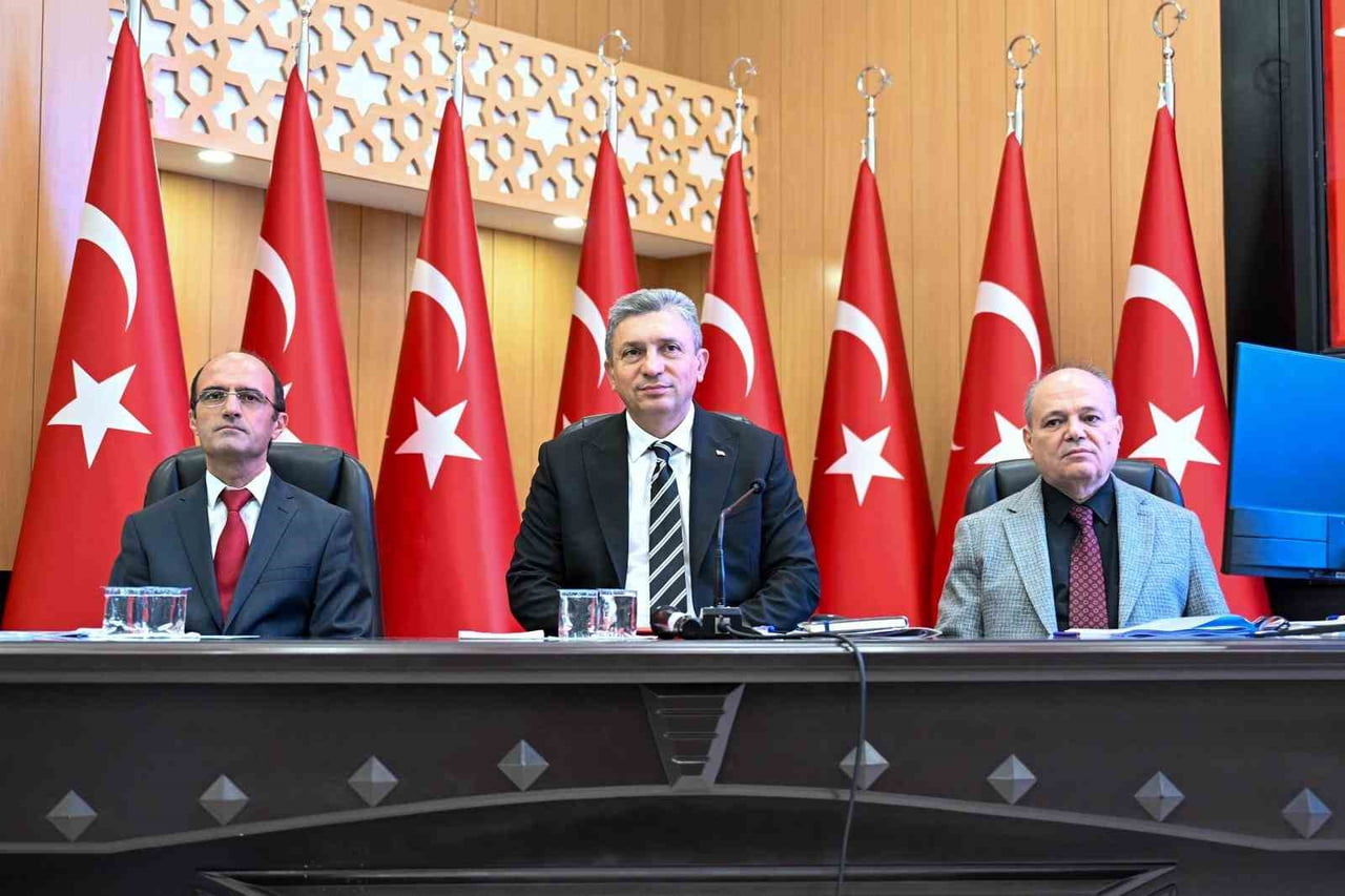 2026 YILININ İLK İL KOORDİNASYON KURULU TOPLANTISI, ANTALYA VALİSİ HULUSİ ŞAHİN BAŞKANLIĞINDA...