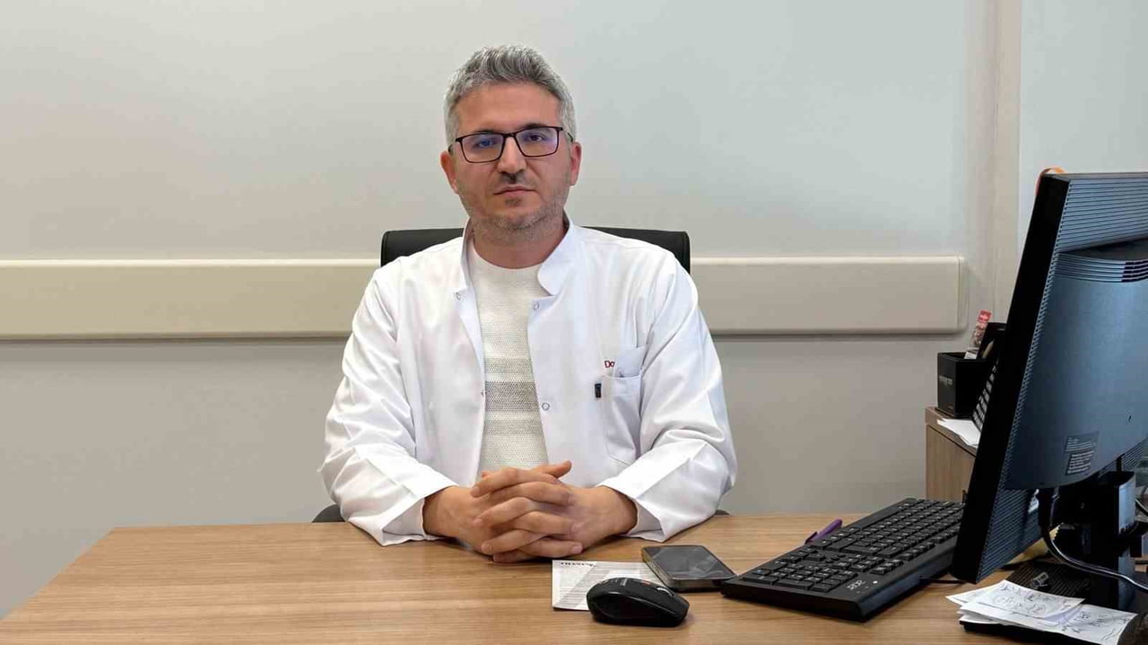 ADIYAMAN EĞİTİM VE ARAŞTIRMA HASTANESİ KADIN HASTALIKLARI VE DOĞUM KLİNİĞİ SORUMLU HEKİMİ DOÇ. DR....