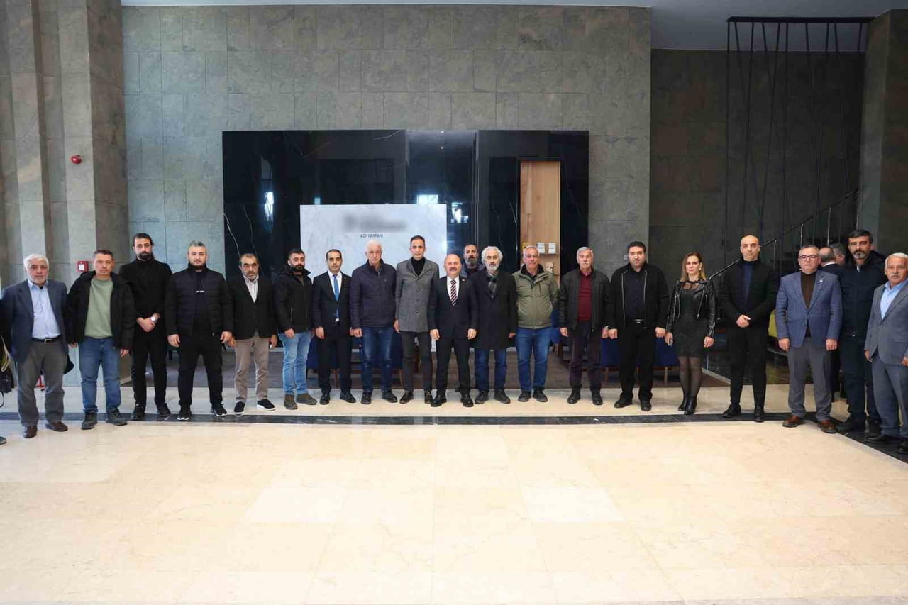 ADIYAMAN VALİSİ OSMAN VAROL, ÇALIŞAN GAZETECİLER GÜNÜ DOLAYISIYLA ADIYAMAN MERKEZ VE İLÇELERİNDE...