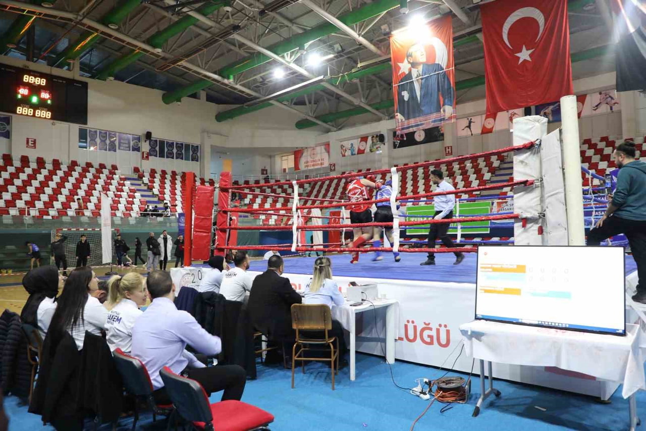 AĞRI’DA MUAY THAİ DOĞU ANADOLU BÖLGE ŞAMPİYONASI BAŞLADI