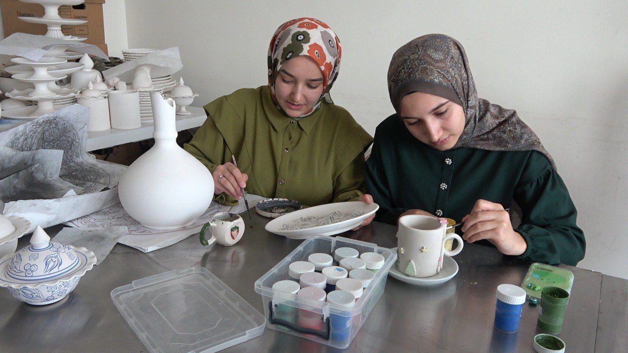 AĞRI HALK EĞİTİMİ MERKEZİ MÜDÜRLÜĞÜ TARAFINDAN 2025 EĞİTİM ÖĞRETİM YILINDA AÇILAN KURSLARDA KADIN...