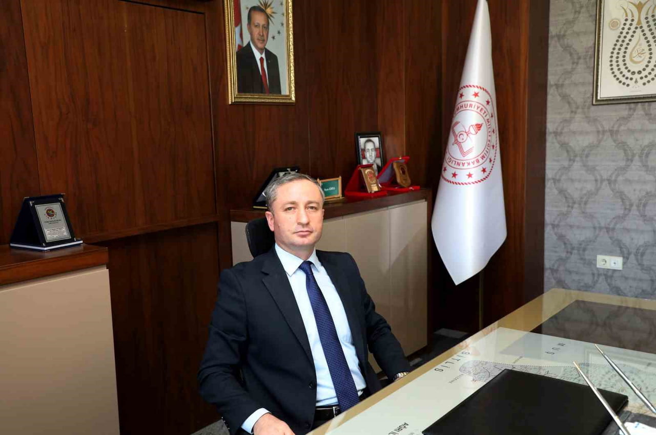 AĞRI İL MİLLİ EĞİTİM MÜDÜRÜ HASAN KÖKREK, 2026 YILI TÜBİTAK 2204-A LİSE ÖĞRENCİLERİ ARAŞTIRMA...