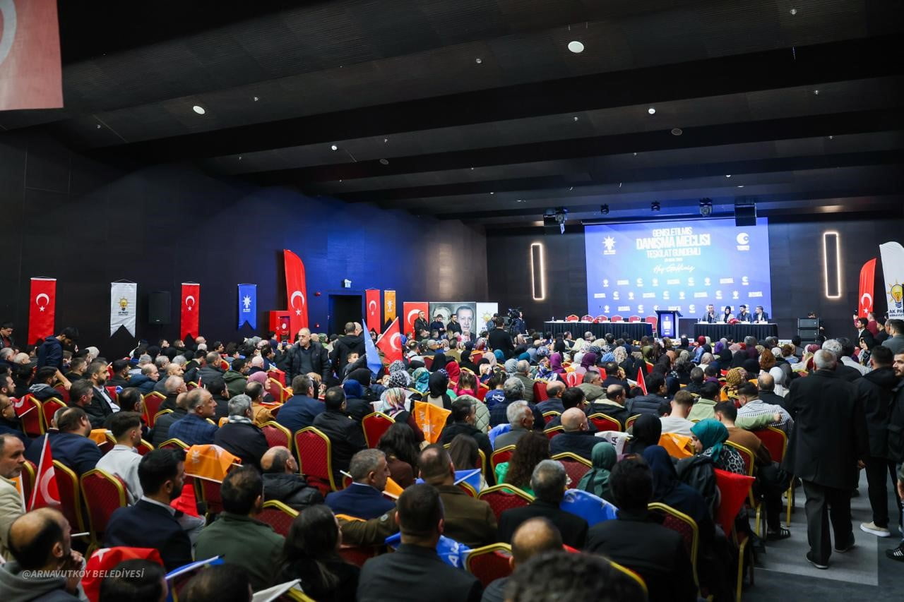 AK PARTİ ARNAVUTKÖY TEŞKİLATI TARAFINDAN DÜZENLENEN GENİŞLETİLMİŞ İLÇE DANIŞMA MECLİSİ, GENÇLİK VE...