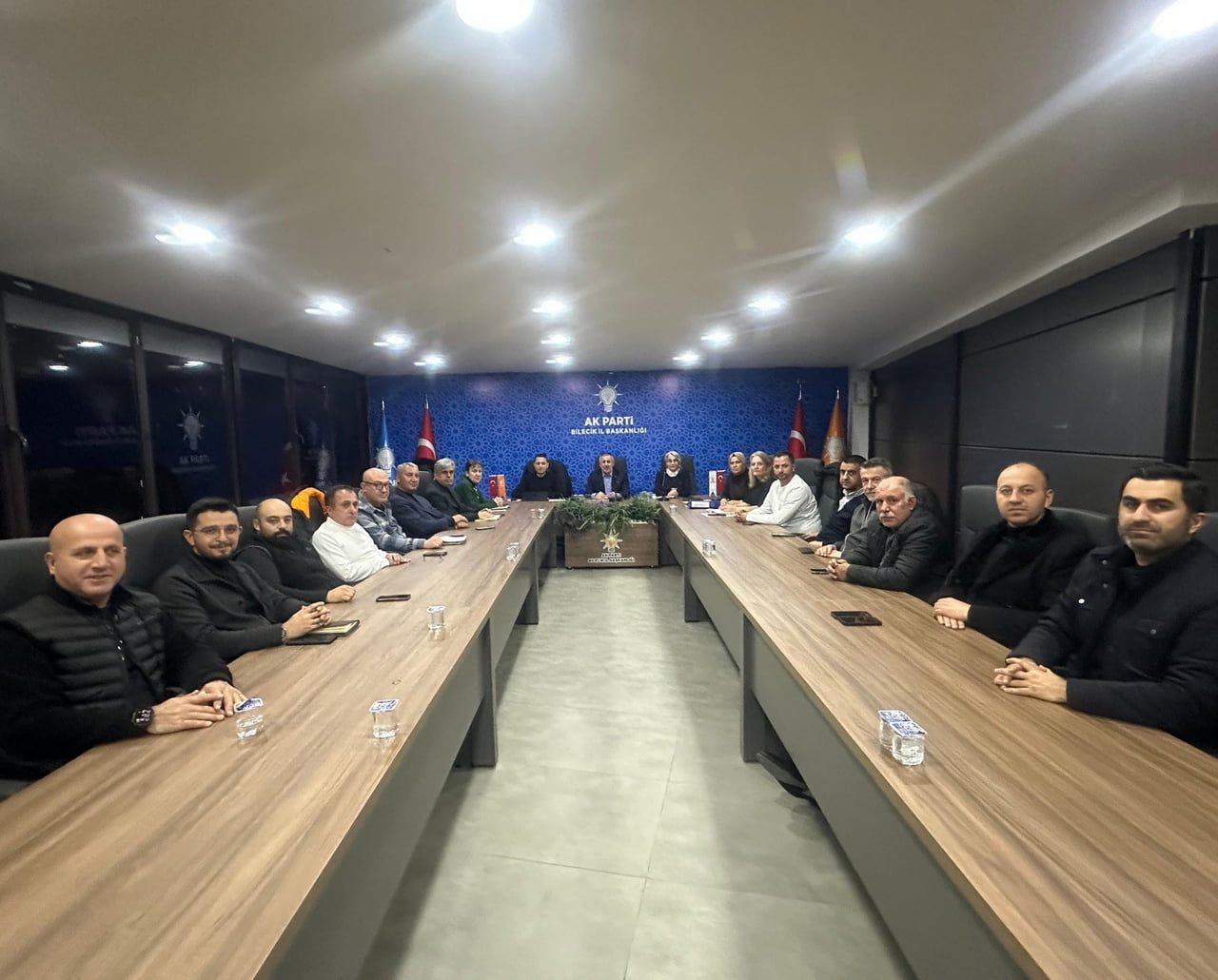 AK PARTİ BİLECİK İL YÜRÜTME KURULU TOPLANTISI GERÇEKLEŞTİRİLDİ