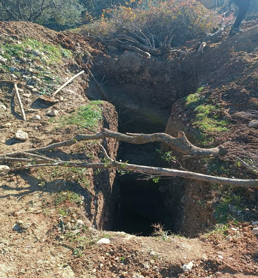 AKHİSAR’DA KAÇAK KAZI YAPILACAĞI YÖNÜNDE ALINAN İSTİHBARAT ÜZERİNE JANDARMA EKİPLERİNCE DÜZENLENEN...