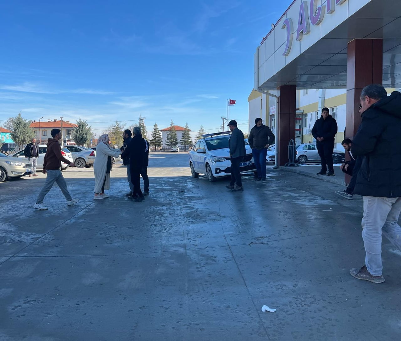 AKSARAY’DA GİRDİĞİ BANYODA ÜŞÜMEMEK İÇİN ELEKTRİKLİ SOBA YAKAN ÜNİVERSİTE ÖĞRENCİSİ AKIMA...