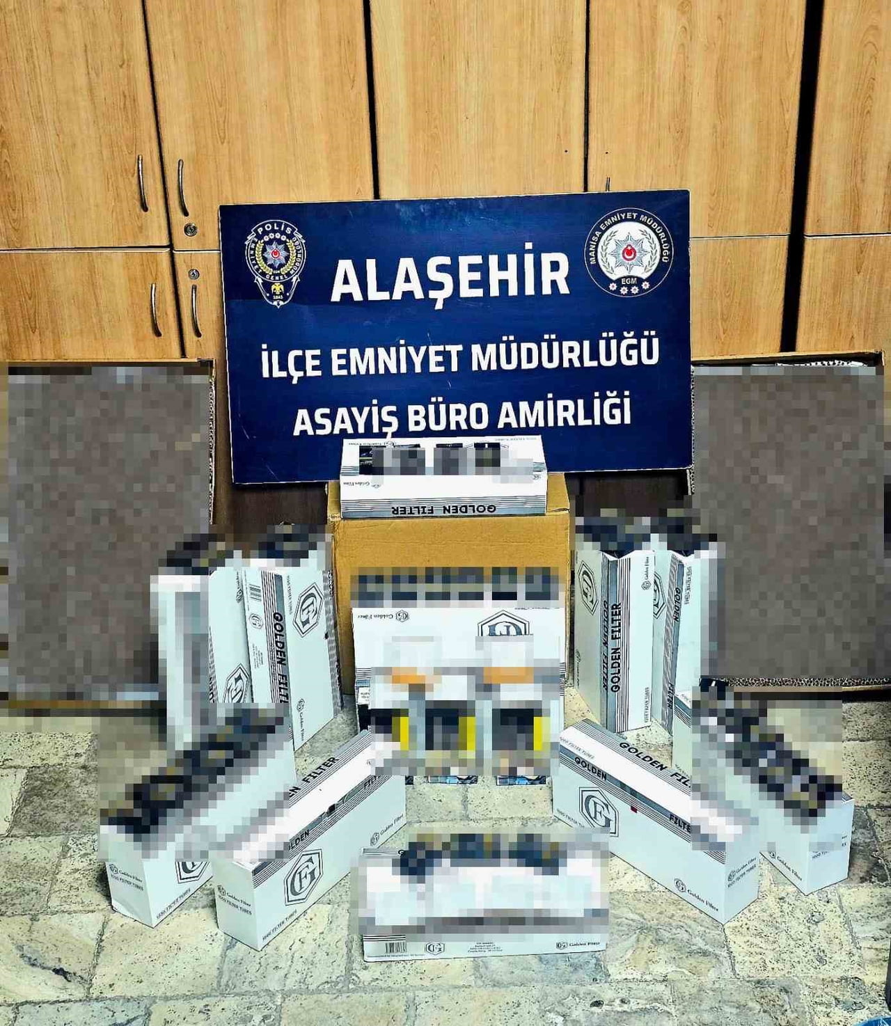 ALAŞEHİR DE KAÇAK MAKRON YAKALANDI