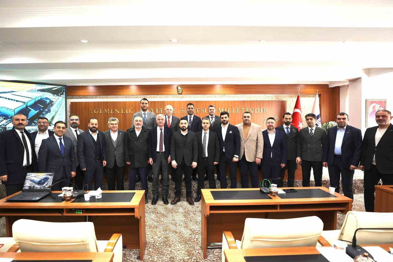 ANADOLU ASLANLARI İŞ ADAMLARI DERNEĞİ (ASKON) ERZURUM ŞUBE BAŞKANI YAVUZ SELİM TURAN, YÖNETİM...