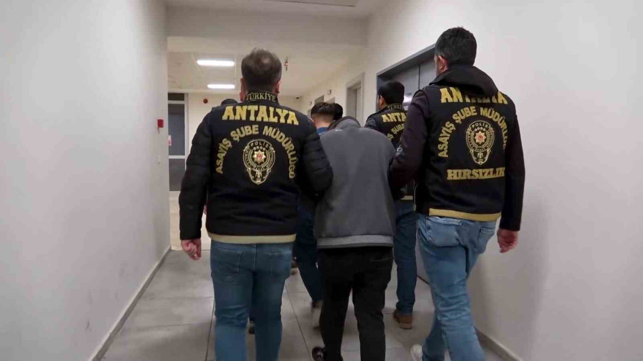 ANTALYA'DA  FARKLI TARİHLERDE MEYDANA GELEN KLİMA DIŞ ÜNİTELERİNİN ÇALINMASI OLAYLARI İLE İLGİLİ...