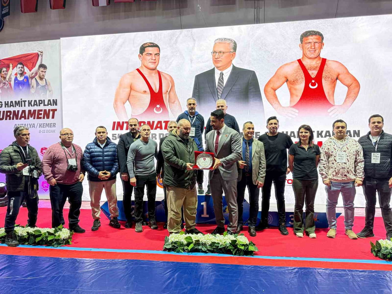 ANTALYA’NIN KEMER İLÇESİNDE DÜZENLENEN ULUSLARARASI YAŞAR DOĞU, VEHBİ EMRE VE HAMİT KAPLAN...