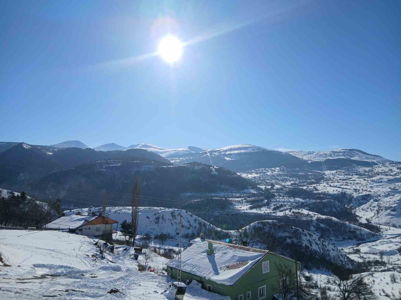 ARDAHAN’IN YAZI BAŞKA KIŞI BİR BAŞKA GÜZEL. HER MEVSİM FARKLI BİR DOĞAL GÜZELLİĞİN YAŞANDIĞI...