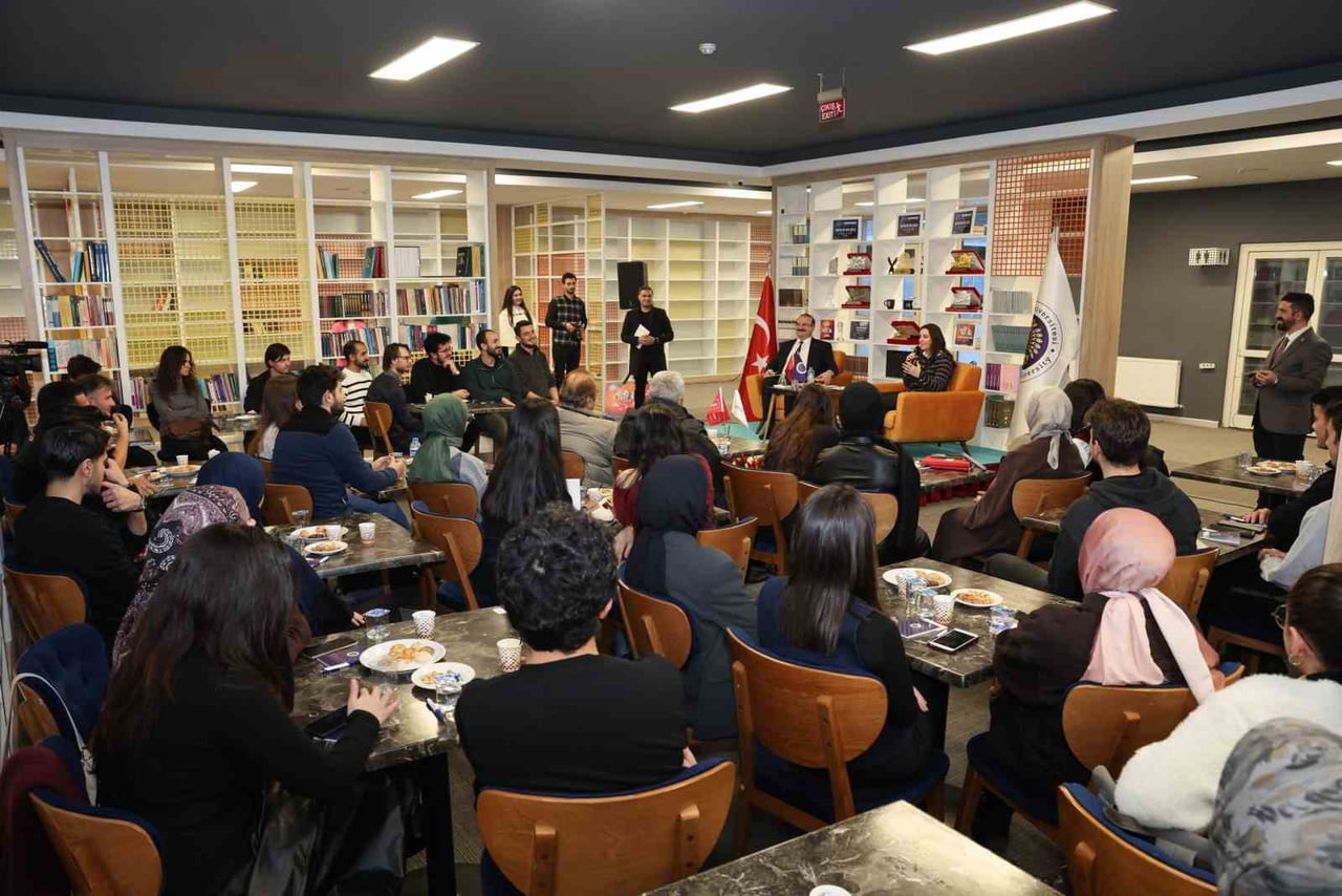 ATATÜRK ÜNİVERSİTESİ, 1958 YILINDA DÜNYACA ÜNLÜ MATEMATİKÇİ CAHİT ARF’IN ÜNİVERSİTE BÜNYESİNDE...