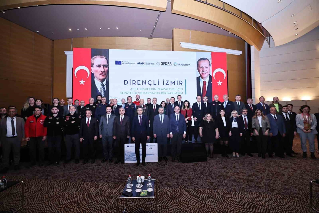 AVRUPA BİRLİĞİ VE DÜNYA BANKASI DESTEĞİYLE YÜRÜTÜLEN "DİRENÇLİ İZMİR: AFET RİSKLERİNİN AZALTIMI...