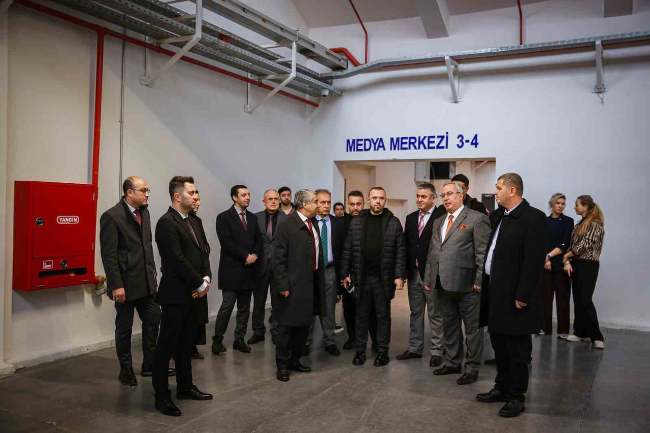 AYDIN ADNAN MENDERES ÜNİVERSİTESİ REKTÖRÜ PROF. DR. BÜLENT KENT, AYDIN BÜYÜKŞEHİR BELEDİYESİ...