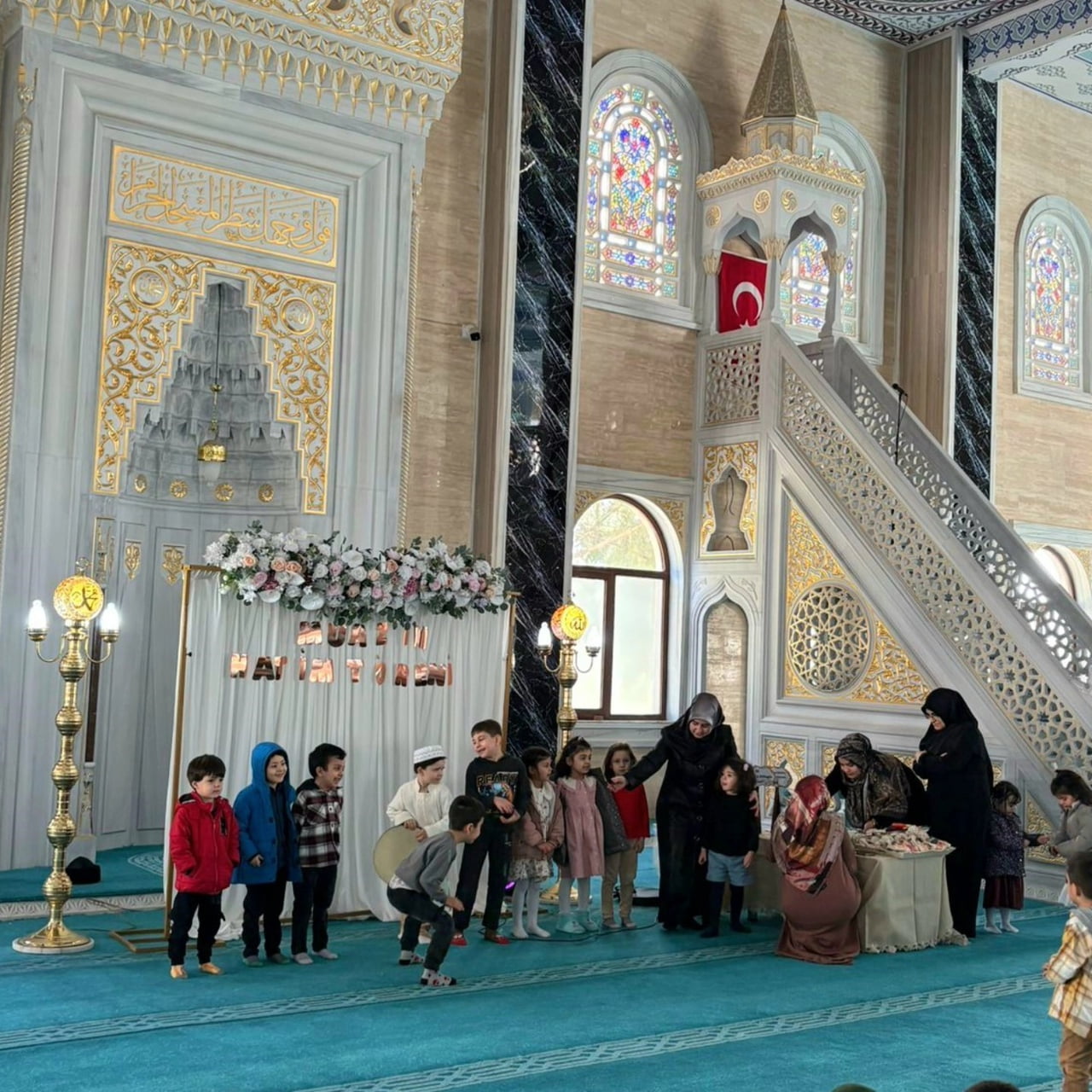 AYDIN’DA MİNİK ÖĞRENCİ MUAZ YILDIRIM, KUR’AN-I KERİM’İ HATMEDEREK HEM AİLESİNİN HEM DE...