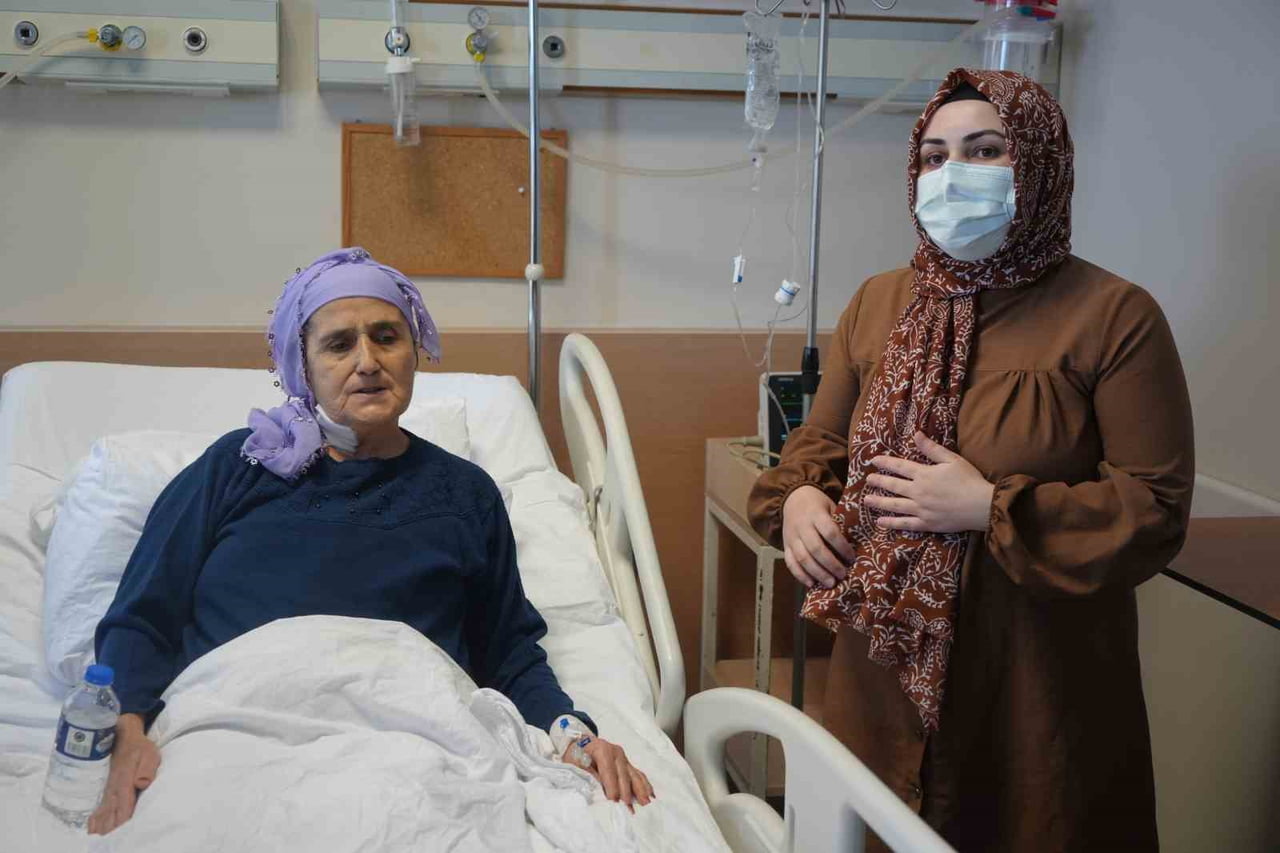 AYŞE ÖZTÜRK VE GELİNİ TUĞBA ÖZTÜRK