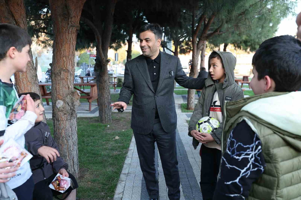 BAĞCILAR BELEDİYESİ, BİR YIL İÇİNDE KÜTÜPHANEDEN MAHALLE BAHÇELERİNE BAĞ KAFE’LERDEN BAĞ YUVA’LARA...