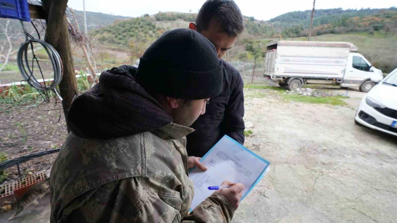 BALIKESİR ÇİFTÇİSİNE YÜZDE 100 HİBELİ DAMIZLIK DESTEĞİ