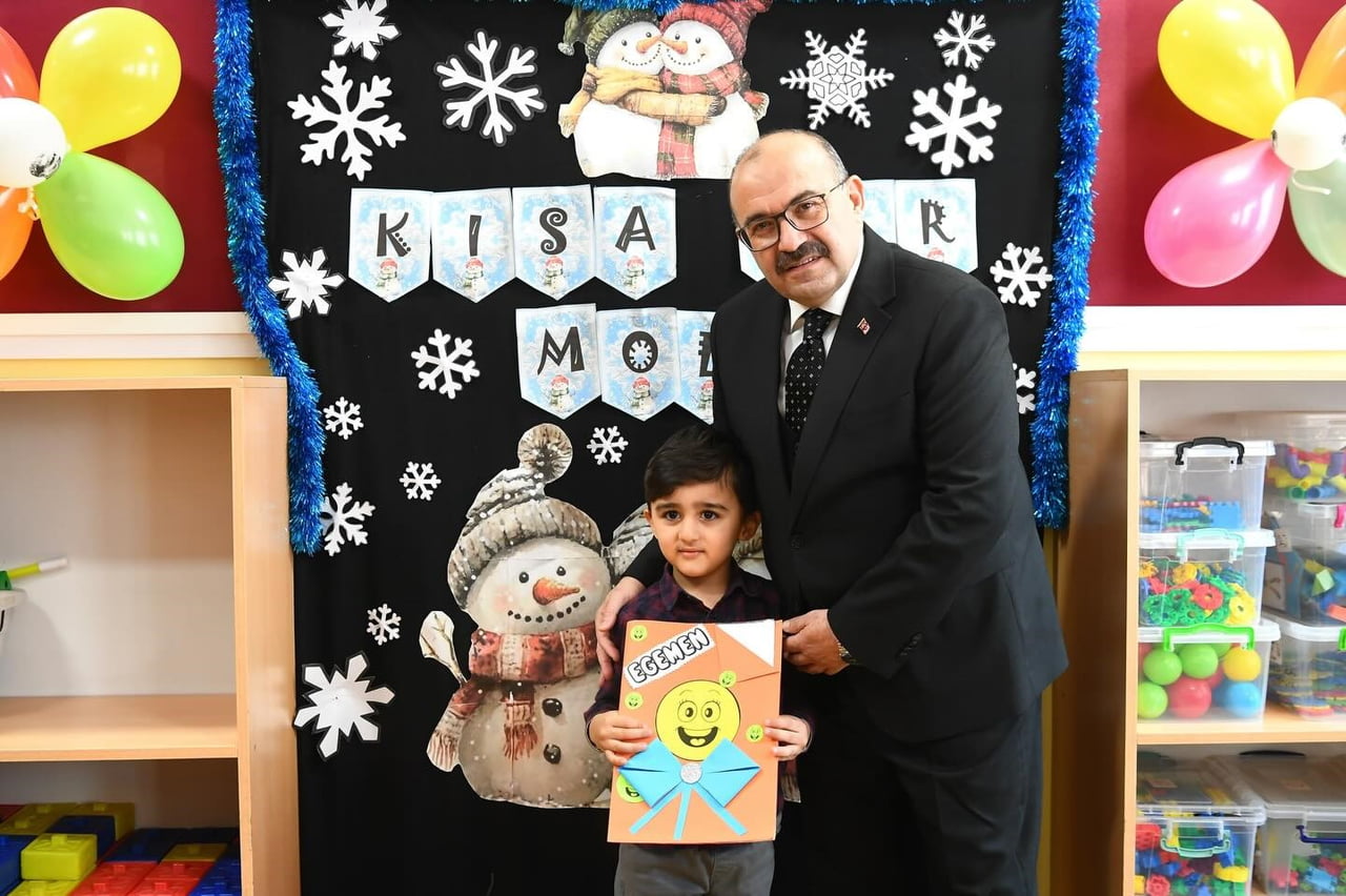 BALIKESİR’DE 2025-2026 EĞİTİM-ÖĞRETİM YILININ İLK YARISI SONA ERDİ. İL GENELİNDE YAKLAŞIK 197 BİN...