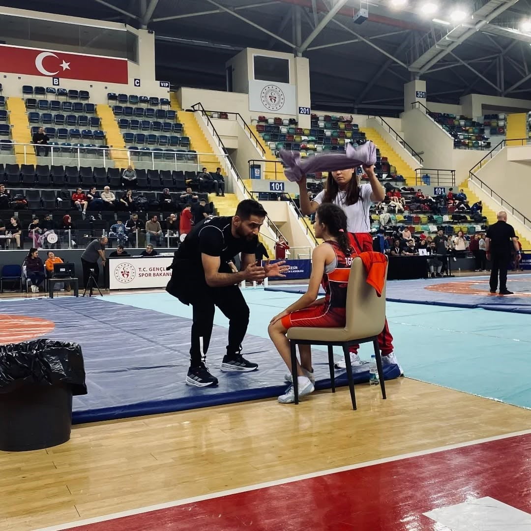 BALIKESİR’DE DÜZENLENEN 5. YASEMİN ADAR KADINLAR GÜREŞ TURNUVASI’NDA CAMARDI SPOR KULÜBÜ...