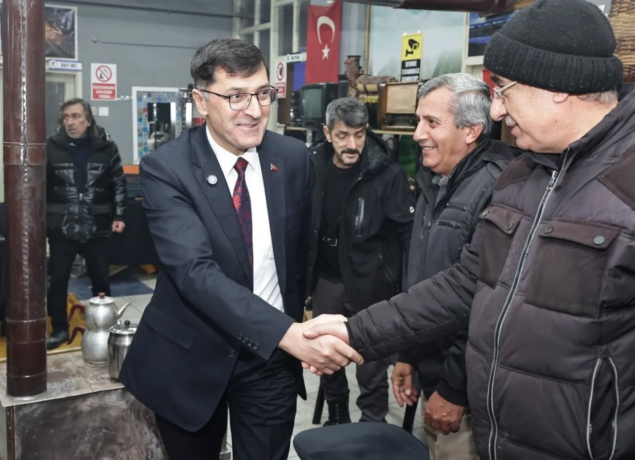 BAŞKAN EYÜP KAHVECİ ANTİKA VE MEZAT BULUŞMALARINA KATILDI