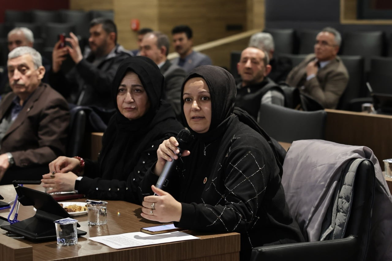 BAŞKAN KAHVECİ: "MUHTARLARLA İSTİŞARE KÜLTÜRÜMÜZ DEVAM EDECEK"