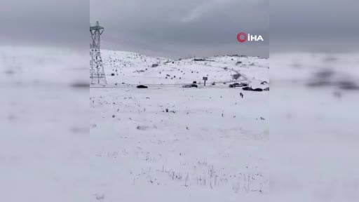 Başkentliler Beypazarı’nda karın keyfini çıkarttı