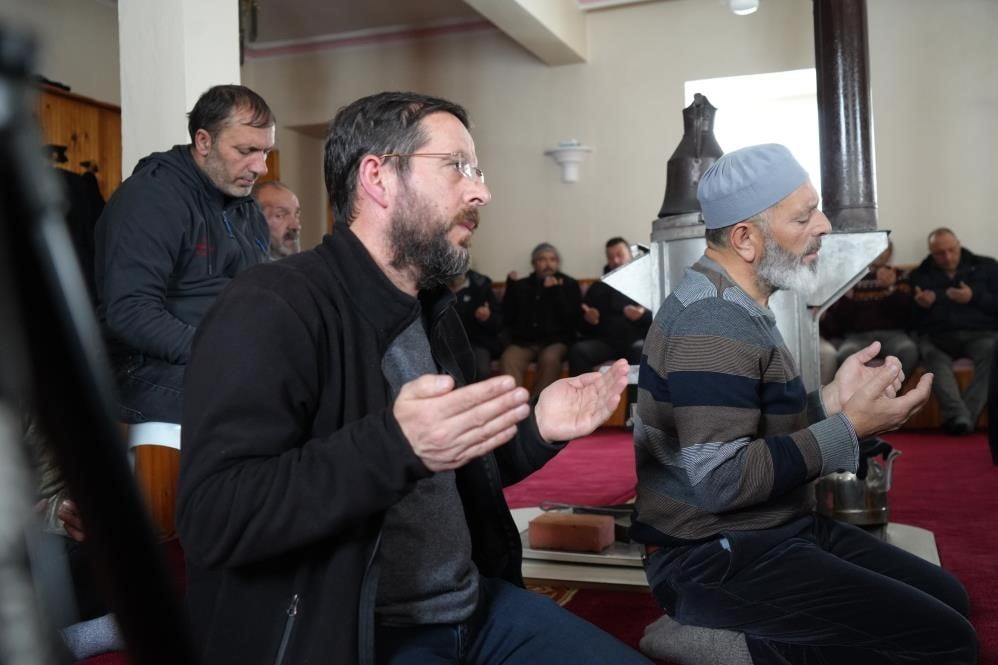 BAYBURT’TA ÇIĞ ŞEHİTLERİ İLE HATİCE KARAASLAN DUALARLA ANILDI