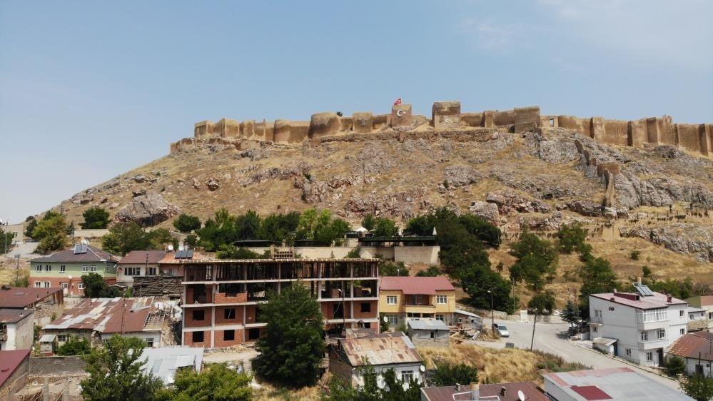 BAYBURT’TA KÜLTÜREL MİRAS VE TURİZM ALANINDA ÖNEMLİ ADIMLAR ATILIYOR