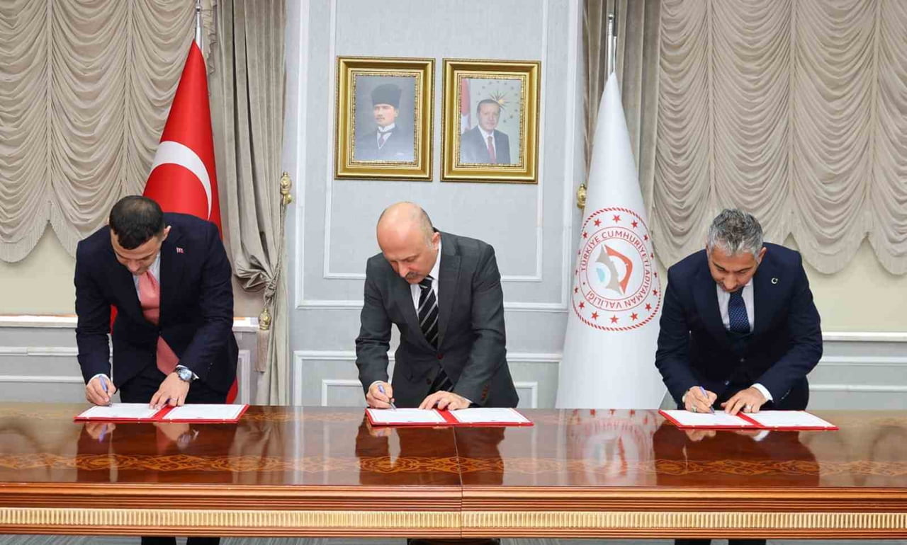 BEREKETLİ TOPRAKLARIYLA TARIMIN ÖNEMLİ MERKEZLERİNDEN BİRİ OLAN ADIYAMAN’DA, ÜRETİCİLERİN...