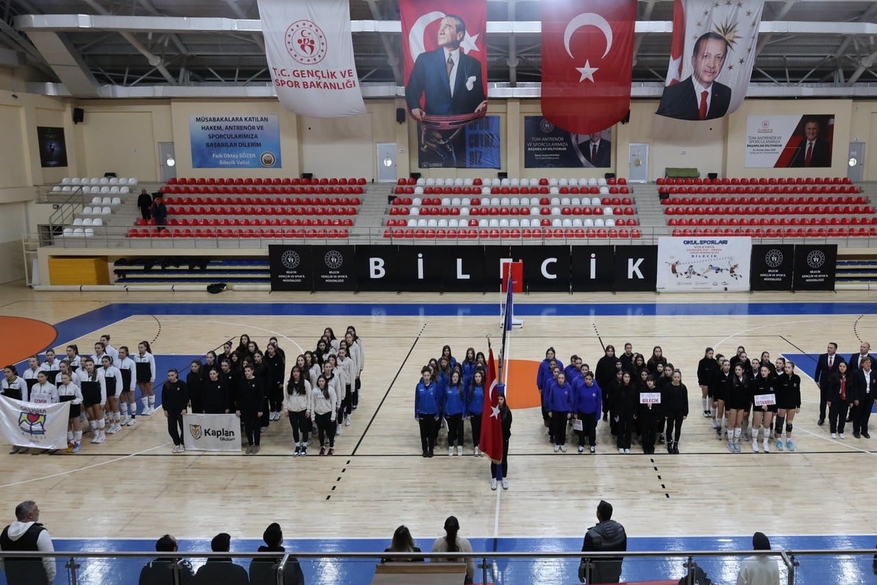 BİLECİK’TE VOLEYBOL GRUP MÜSABAKALARI BAŞLADI