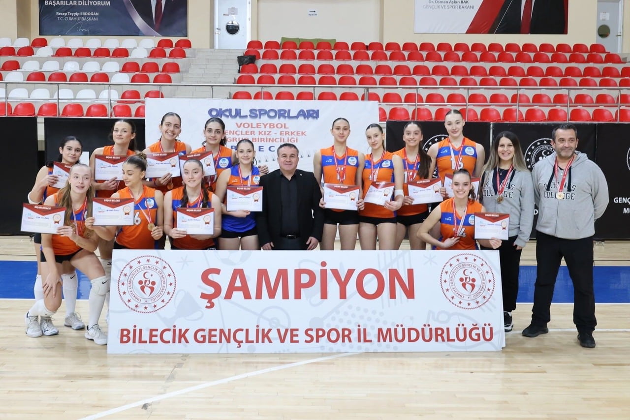 BİLECİK’TE VOLEYBOL GRUP MÜSABAKALARI TAMAMLANDI