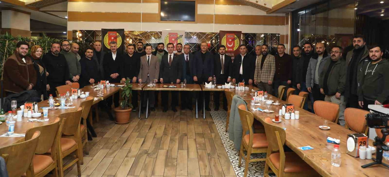 BİTLİS GAZETECİLER CEMİYETİ (BİGACEM) TARAFINDAN 10 OCAK ÇALIŞAN GAZETECİLER GÜNÜ DOLAYISIYLA...