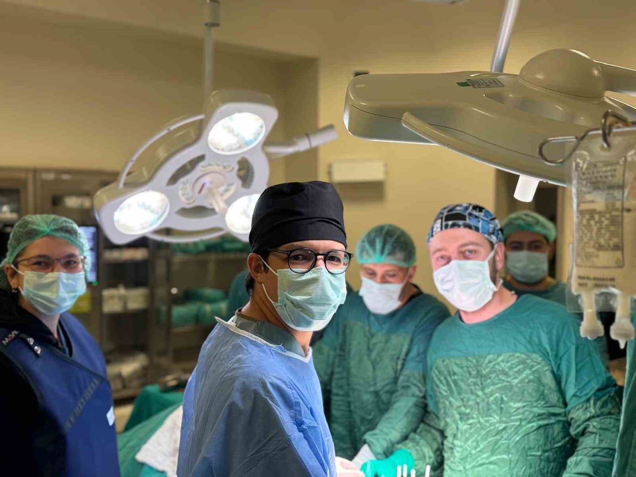 BİTLİS’İN TATVAN DEVLET HASTANESİ'NDE KAPALI (MİNİMAL İNVAZİV) YÖNTEMLE OMURGA CERRAHİLERİ...