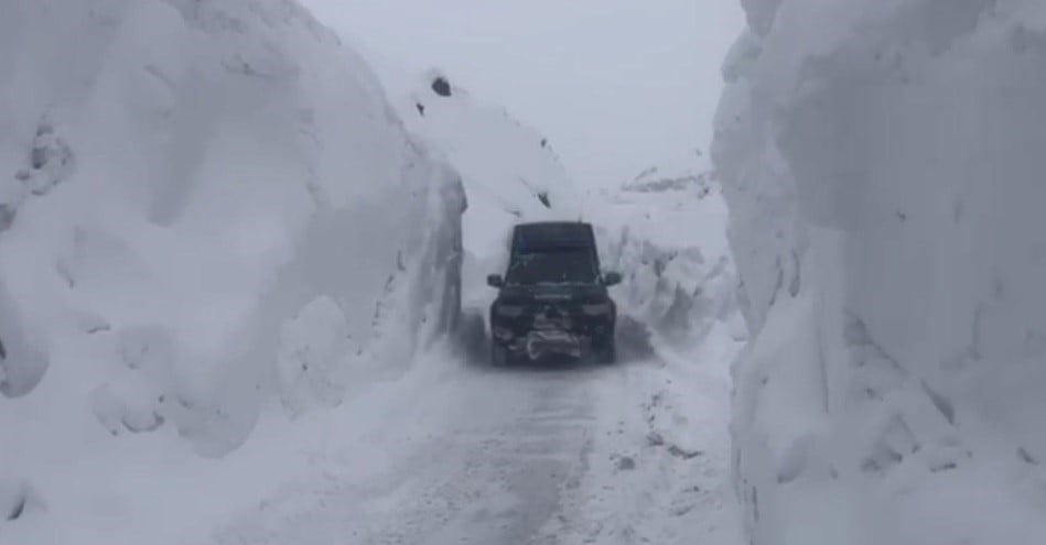 BİTLİS’TE ETKİLİ OLAN YOĞUN KAR YAĞIŞI VE ZORLU ARAZİ KOŞULLARINA RAĞMEN, TİP 1 DİYABET HASTASI 13...