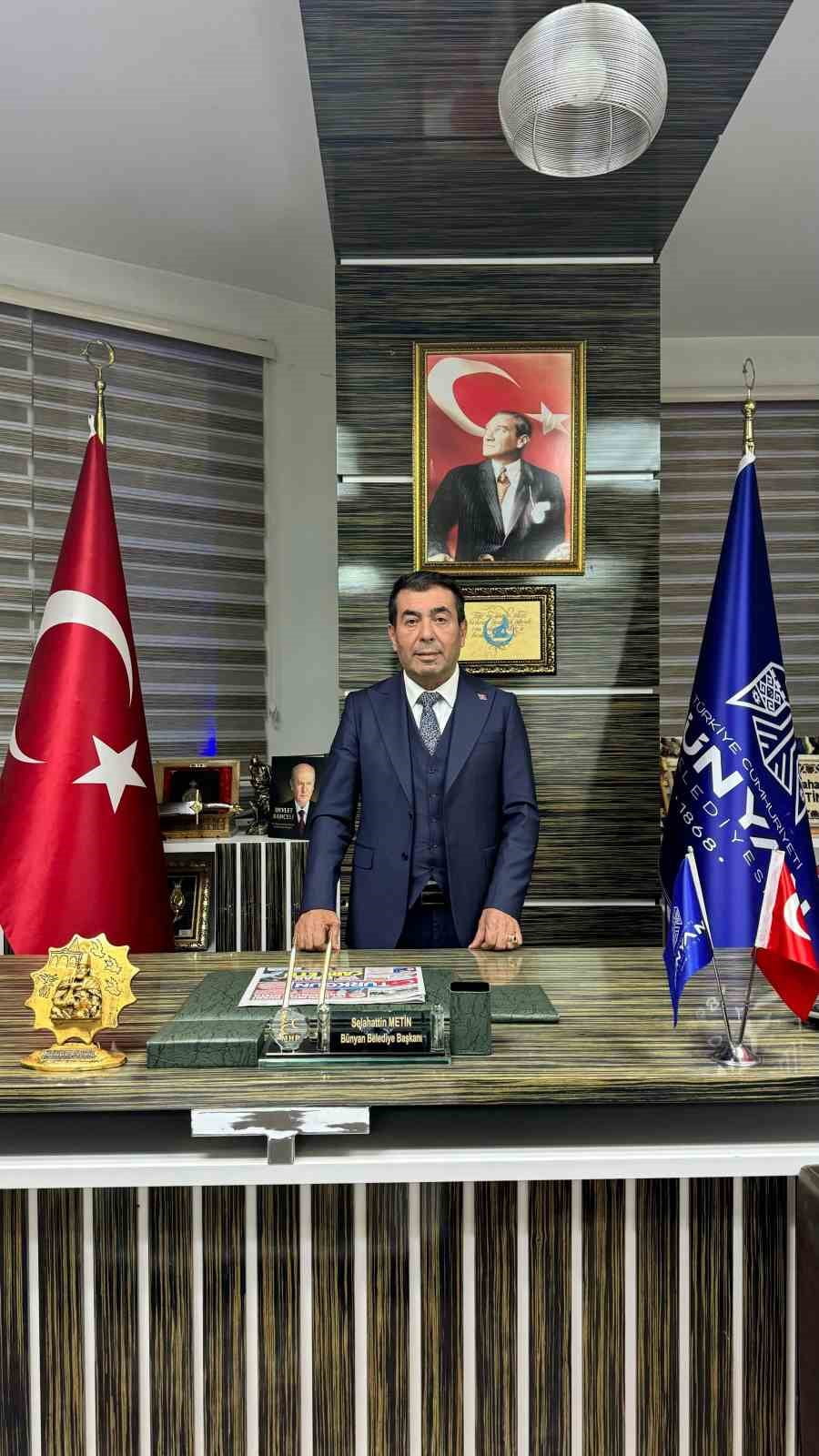 BÜNYAN BELEDİYE BAŞKANI SELAHATTİN METİN, İLÇEDE YAPILAN ÇALIŞMALARLA İLGİLİ YAPTIĞI...