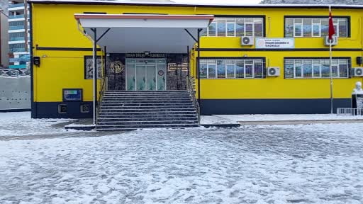 Bursa'da eğitime kar engeli