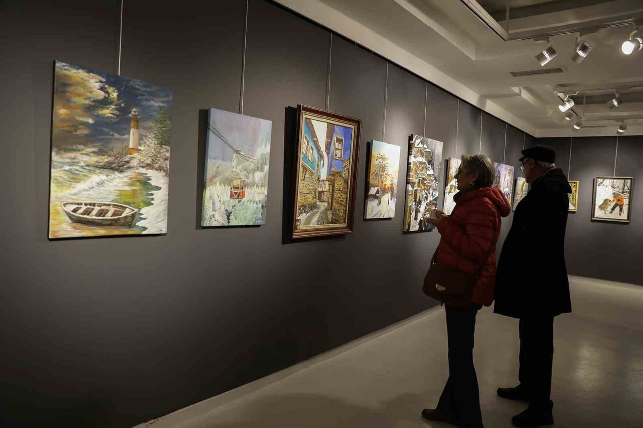 BURSA KENT KONSEYİ RESSAMLAR ÇALIŞMA GRUBU'NUN HAZIRLADIĞI ‘YENİ YILA MERHABA' RESİM SERGİSİ...