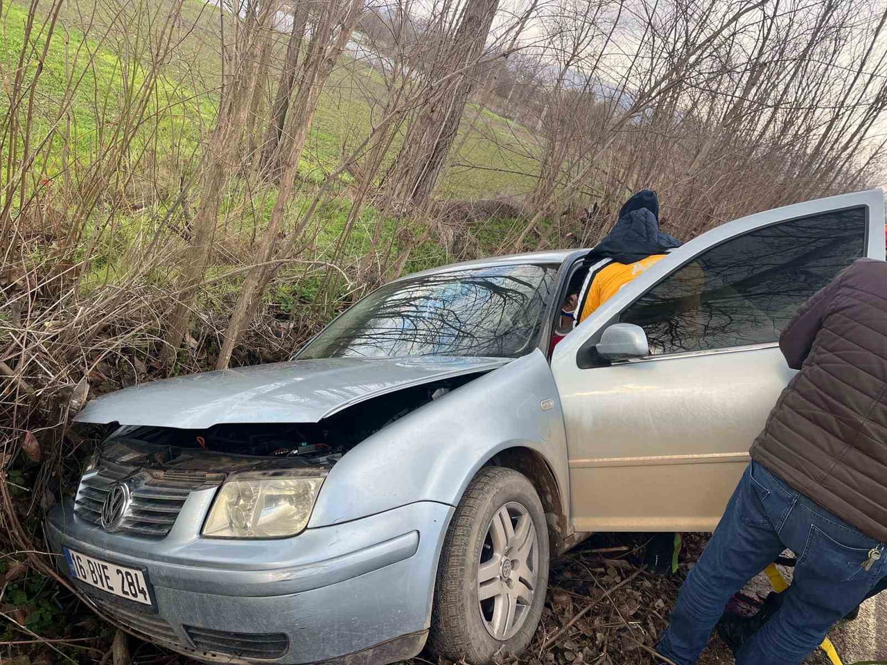 BURSA’NIN İNEGÖL İLÇESİNDE MEYDANA GELEN TEK TARAFLI KAZADA, DİREKSİYON HÂKİMİYETİNİ KAYBEDEN...