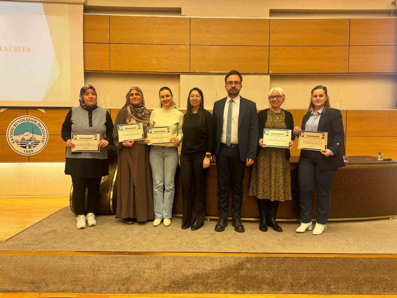 BÜYÜKŞEHİR BELEDİYESİ TARAFINDAN GERÇEKLEŞTİRİLEN VE 3 GÜN SÜREN DOĞAL ÜRETİM BAHÇESİ’Nİ...