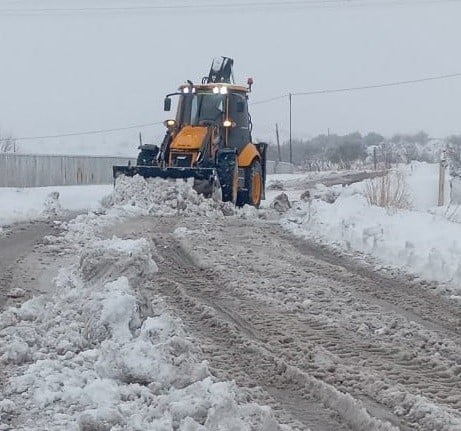 BÜYÜKŞEHİR, KARLA MÜCADELE İÇİN TÜM İLÇELERDE EŞ ZAMANLI SAHADA