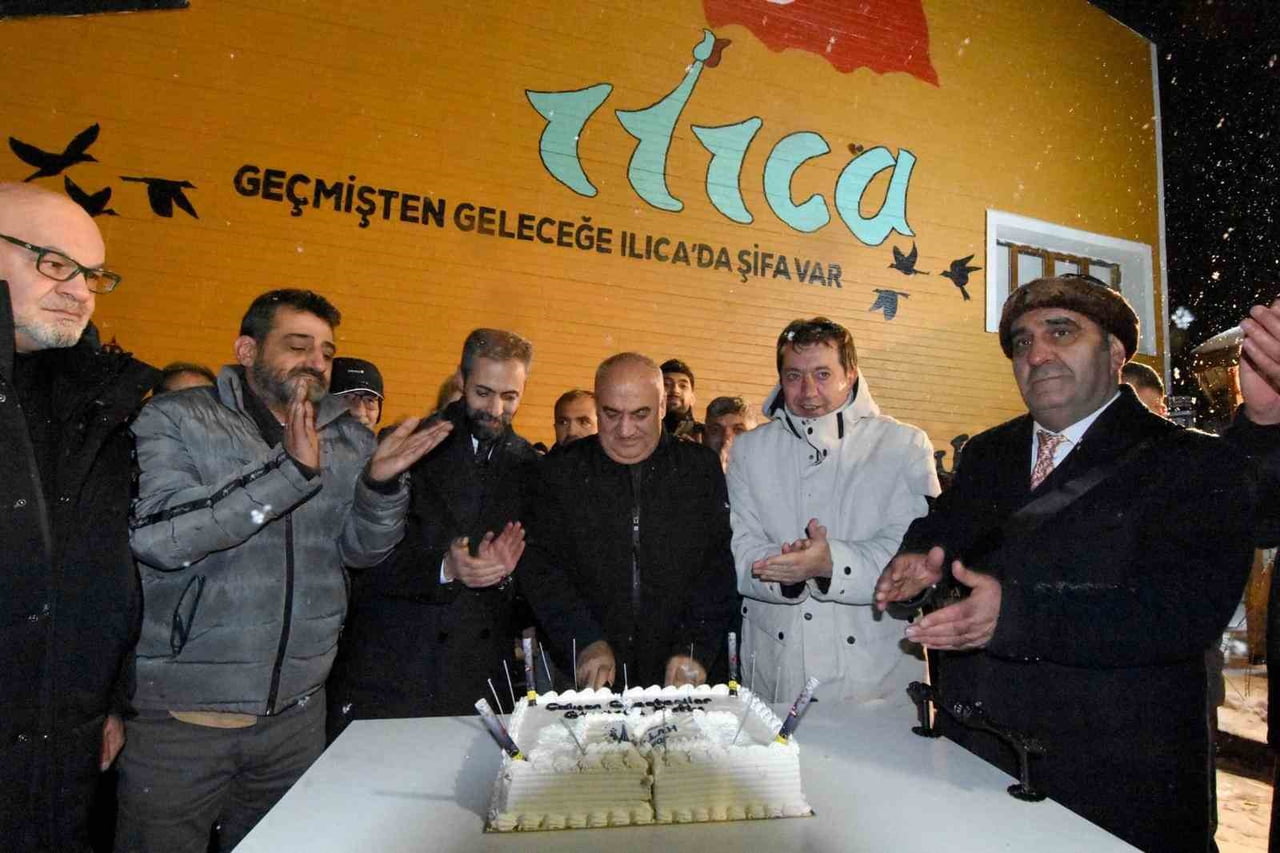 ÇALIŞAN GAZETECİLER GÜNÜ, AZİZİYE’DE BÜYÜK BİR COŞKUYLA KUTLANDI.
